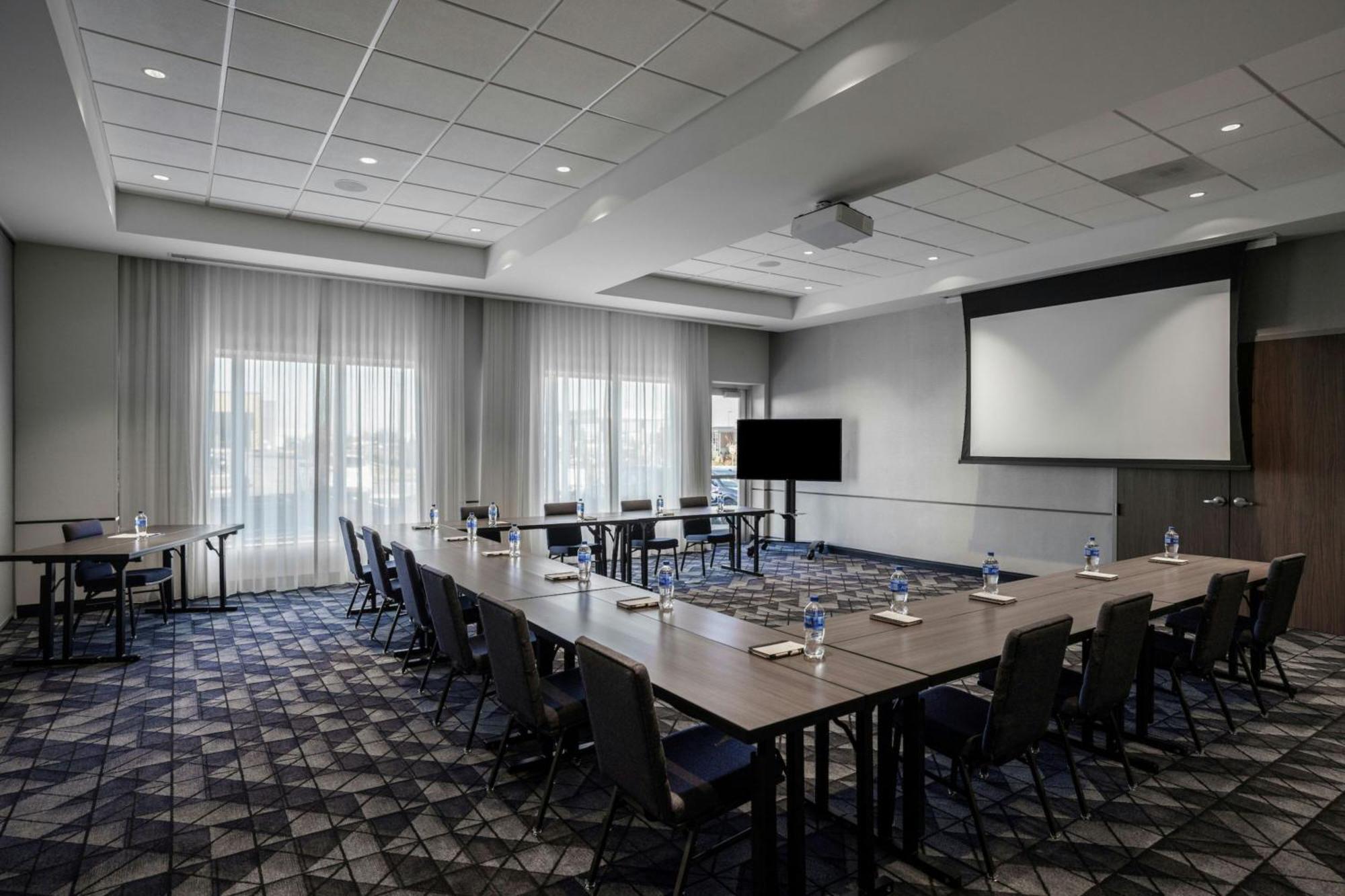 Courtyard By Marriott Indianapolis Fishers Exterior foto