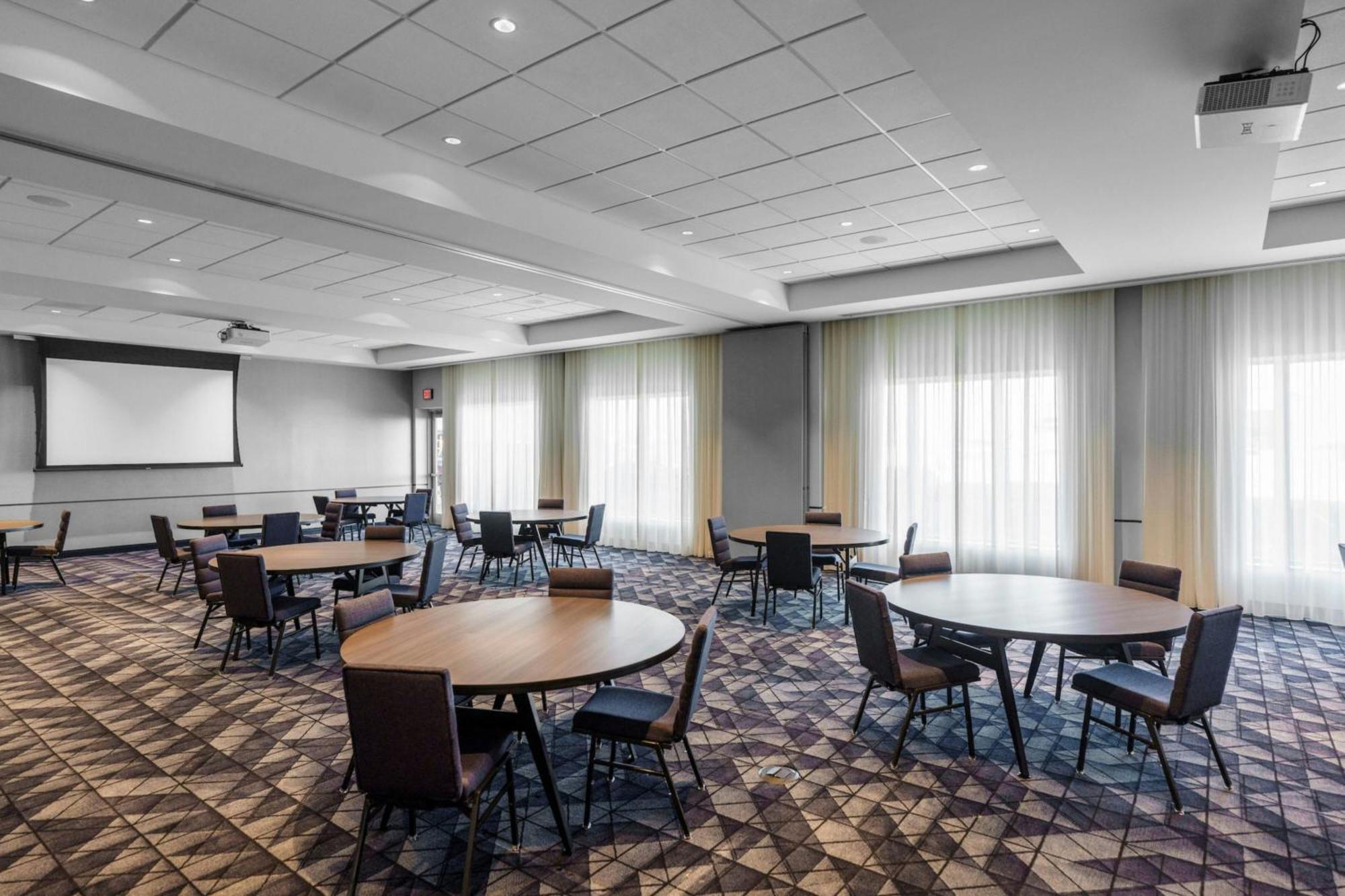 Courtyard By Marriott Indianapolis Fishers Exterior foto